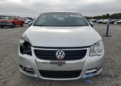 2010 Volkswagen Eos Turbo z USA, uszkodzony, nr VIN WVWBA7AH5AV024351